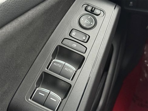 Used 2025 Honda Civic Type R image 25