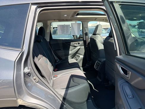 Certified 2023 Subaru Forester Premium AWD/4WD image 26