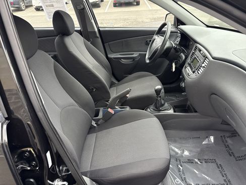 Used 2009 Kia Rio LX image 20