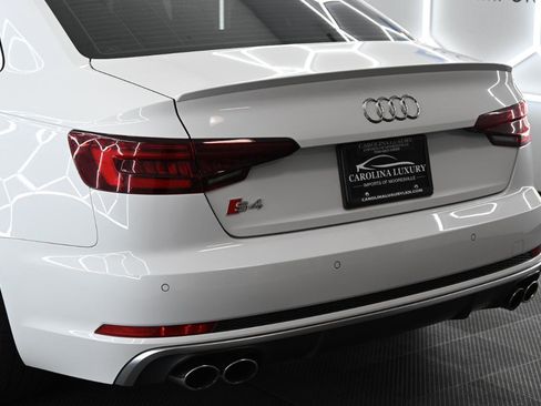 Used 2019 Audi S4 Premium Plus w/ Premium Plus Package AWD/4WD image 11