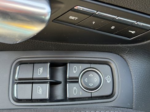 Used 2021 Porsche 718 Boxster GTS image 12