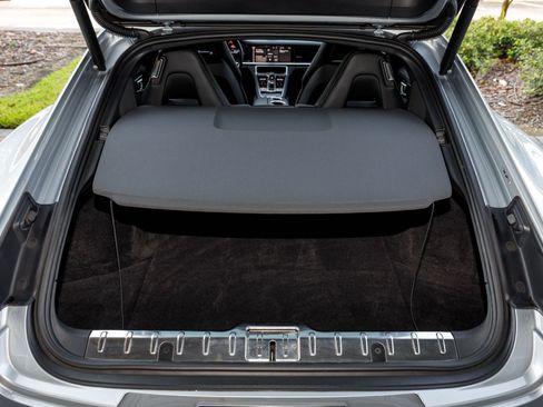 Used 2021 Porsche Panamera image 14