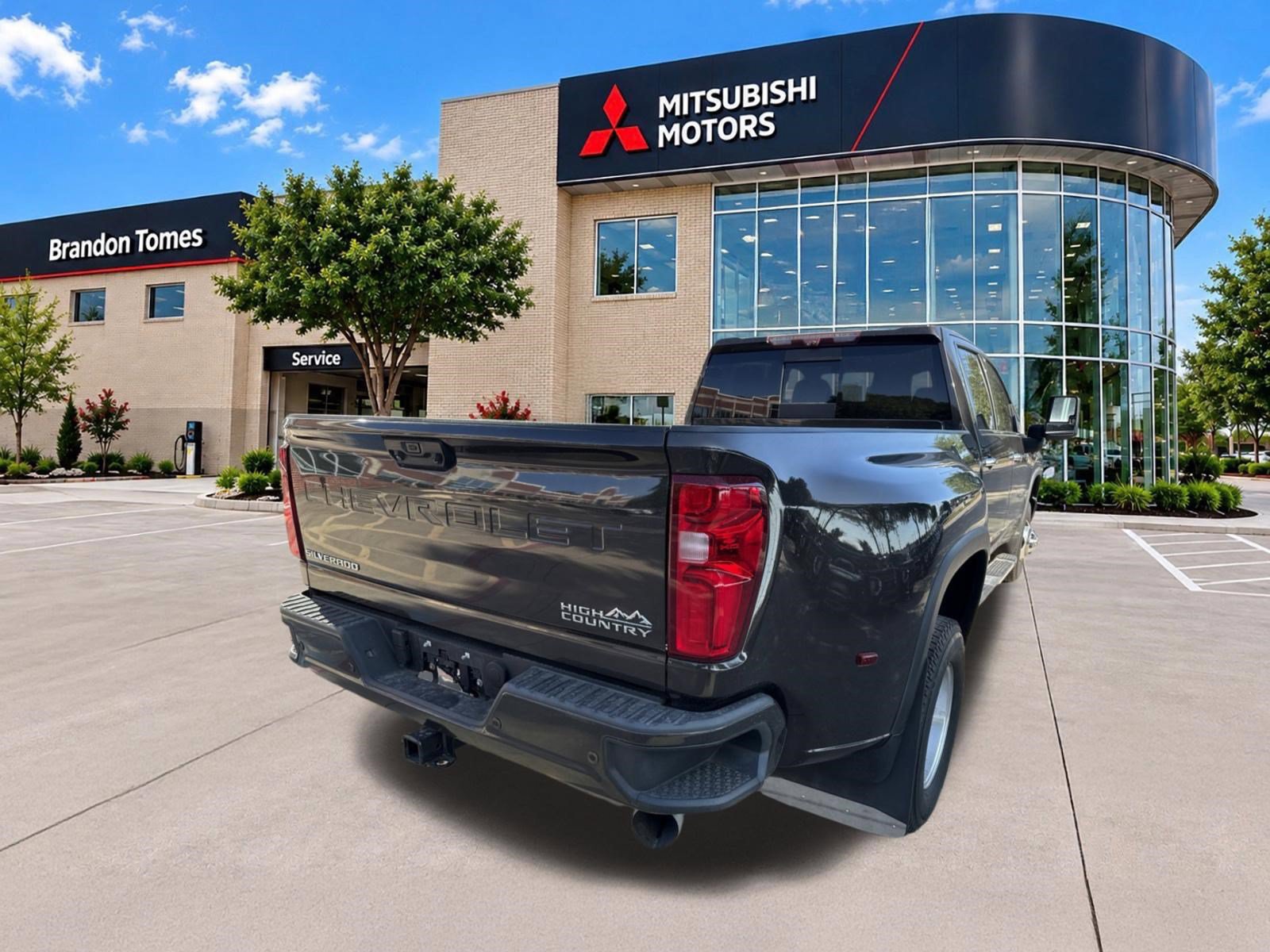 Used 2021 Chevrolet Silverado 3500 High Country AWD/4WD image 3
