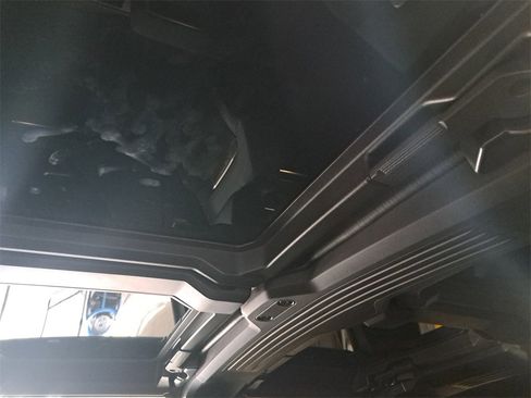 New 2025 GMC Hummer EV 2X w/ Extreme Off-Road Package image 36