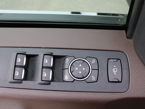 Certified 2019 Ford F250 King Ranch w/ King Ranch Ultimate Package image 21