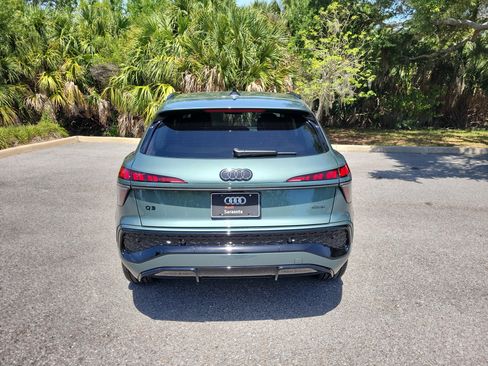 New 2026 Audi Q3 quattro 2.0T AWD/4WD image 5