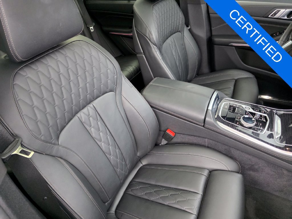 Certified 2025 BMW X5 sDrive40i w/ Executive Package RWD image 28