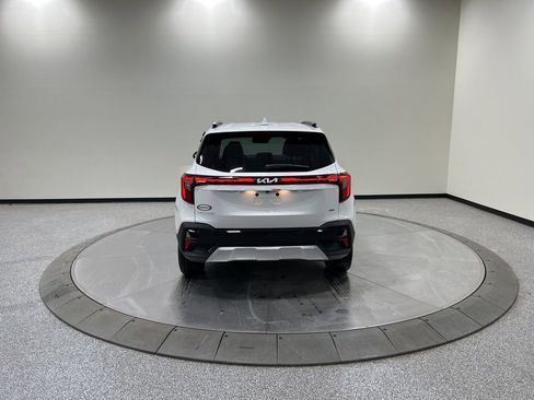 New 2026 Kia Seltos EX image 6
