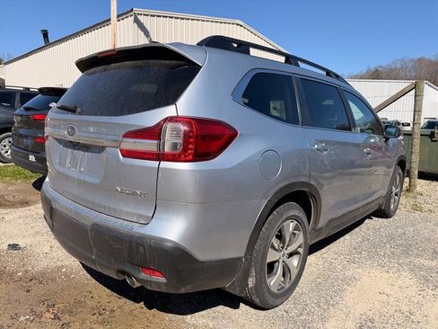 Used 2021 Subaru Ascent Premium image 13