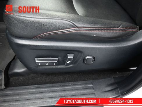 Used 2019 Toyota 4Runner TRD Off-Road Premium image 24