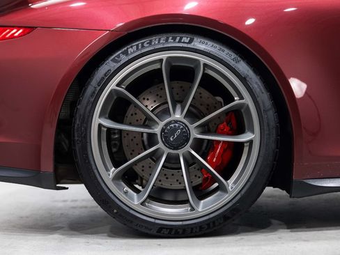 Used 2015 Porsche 911 GT3 RWD image 31