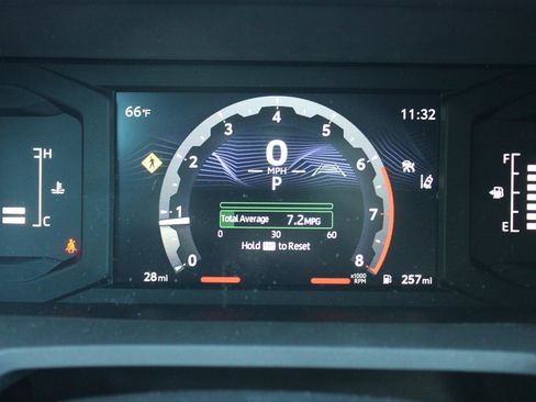 Used 2025 Toyota Tacoma SR5 image 16