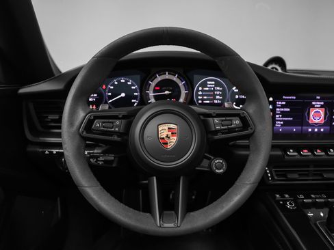 Certified 2023 Porsche 911 Carrera GTS RWD image 39