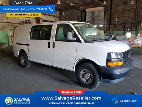 Used 2021 Chevrolet Express 2500 w/ Driver Convenience Package RWD image 5