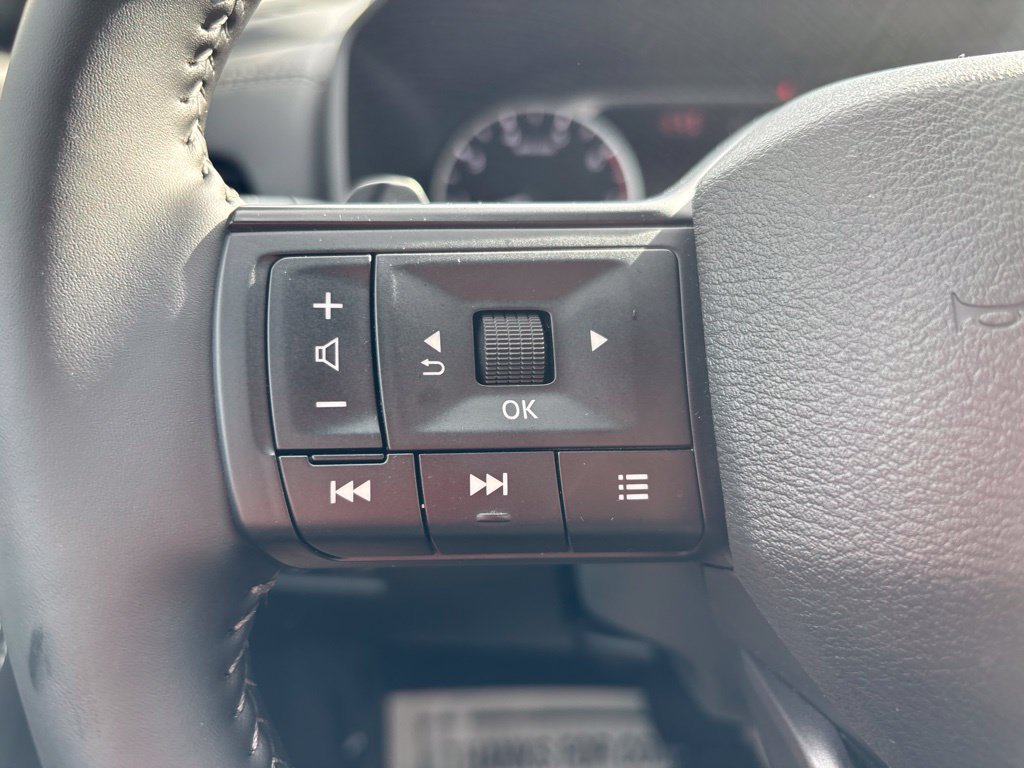 Used 2026 Nissan Rogue SV w/ Cold Weather Package AWD/4WD image 22