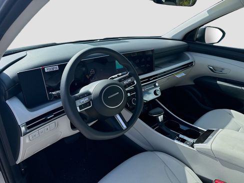New 2026 Hyundai Tucson SEL image 7