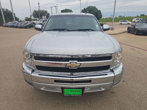 Used 2011 Chevrolet Silverado 1500 LT w/ Regional Value Package RWD image 8