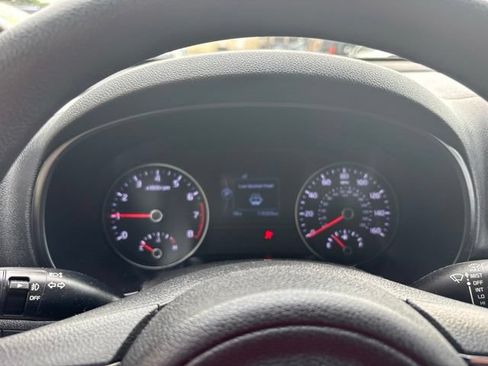 Used 2017 Kia Sportage LX AWD/4WD image 10