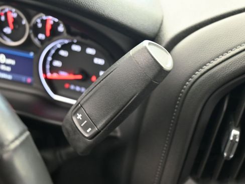 Used 2021 Chevrolet Silverado 1500 LT image 21