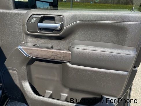 Used 2022 Chevrolet Silverado 2500 LTZ AWD/4WD image 30