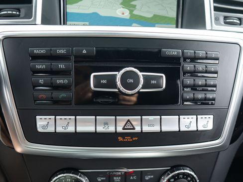 Used 2015 Mercedes-Benz GL 450 4MATIC w/ Designo Black Leather Package image 34