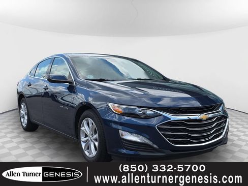 Used 2021 Chevrolet Malibu LT FWD image 1