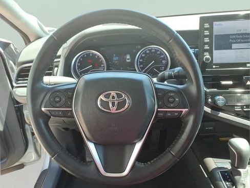 Used 2023 Toyota Camry XLE FWD image 15