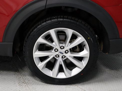 Certified 2022 Ford Explorer Platinum w/ Technology Package image 20