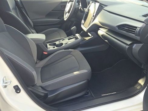 Used 2025 Subaru Crosstrek 2.0i Premium w/ Crosstrek Mirror Package image 10