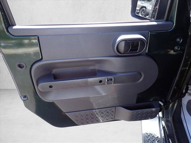Used 2010 Jeep Wrangler Sahara w/ Dual Top Group AWD/4WD image 12