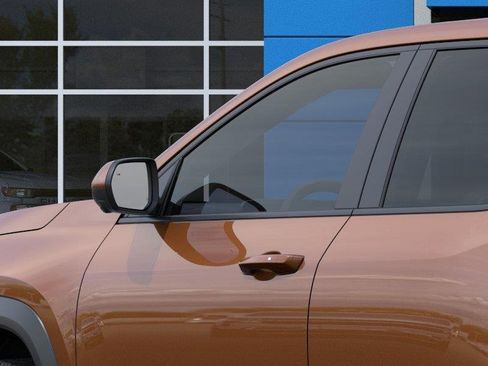 New 2027 Chevrolet Equinox LT w/ Convenience Package II AWD/4WD image 12