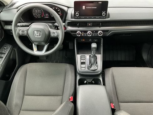 Used 2025 Honda CR-V LX image 11