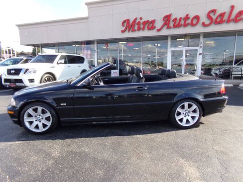 Used 2002 BMW 330Ci Convertible RWD image 3