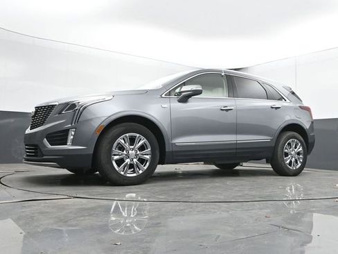 Used 2021 Cadillac XT5 Premium Luxury w/ LPO, Floor Liner Package AWD/4WD image 51