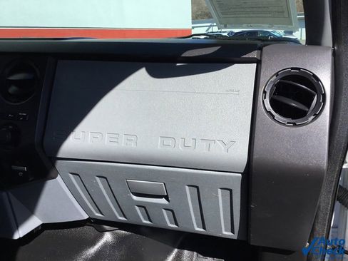 Used 2015 Ford F250 XL w/ Power Equipment Group image 33