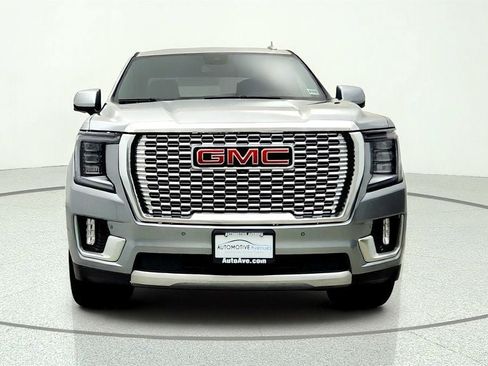 Used 2023 GMC Yukon Denali AWD/4WD image 2