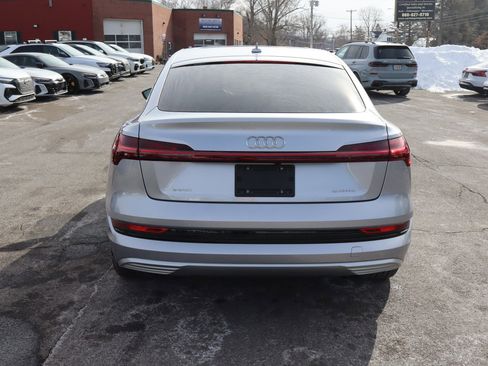 Used 2020 Audi e-tron Premium Plus image 6