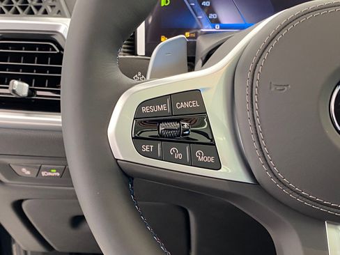 New 2026 BMW X5 M60i w/ Executive Package image 18