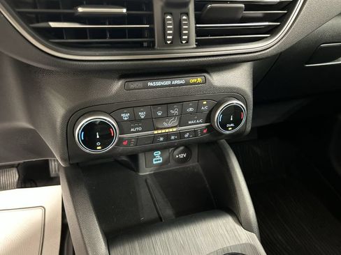 Used 2023 Ford Escape Active AWD/4WD image 16