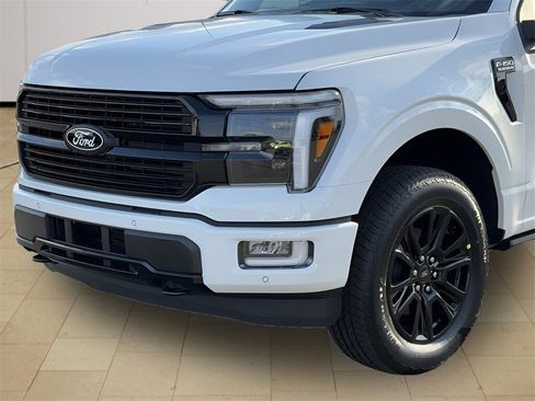 New 2025 Ford F150 Platinum w/ FX4 Off-Road Package image 40