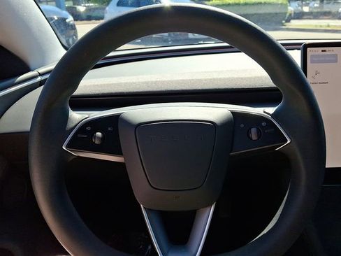 Used 2024 Tesla Model 3 Long Range AWD/4WD image 22