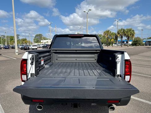 New 2026 Honda Ridgeline Black Edition image 22