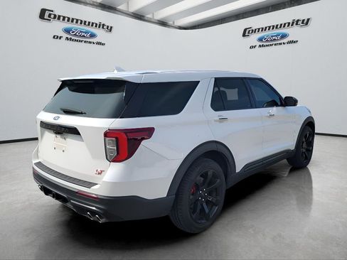 Used 2022 Ford Explorer ST w/ Equipment Group 401A AWD/4WD image 10