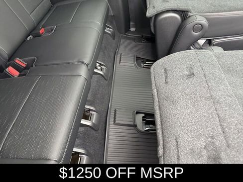 New 2026 Buick Enclave Sport Touring w/ Power Package FWD image 22