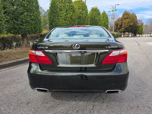 Used 2010 Lexus LS 460 image 4