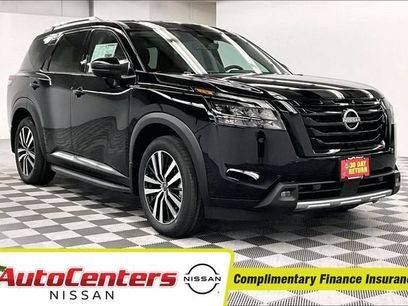 New 2025 Nissan Pathfinder Platinum w/ Lighting Package (N93)