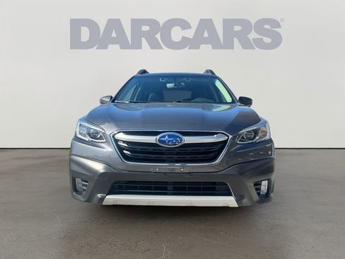 Used 2022 Subaru Outback Limited image 2
