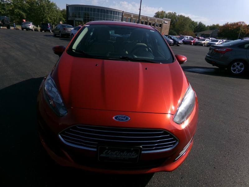Used 2019 Ford Fiesta SE w/ Cold Weather Package FWD image 9