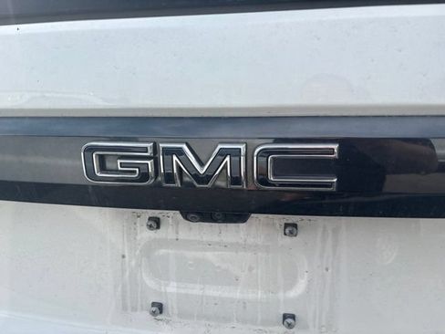 Used 2023 GMC Yukon XL Denali Ultimate AWD/4WD image 29