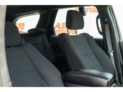 Used 2023 Dodge Durango SXT AWD/4WD image 40
